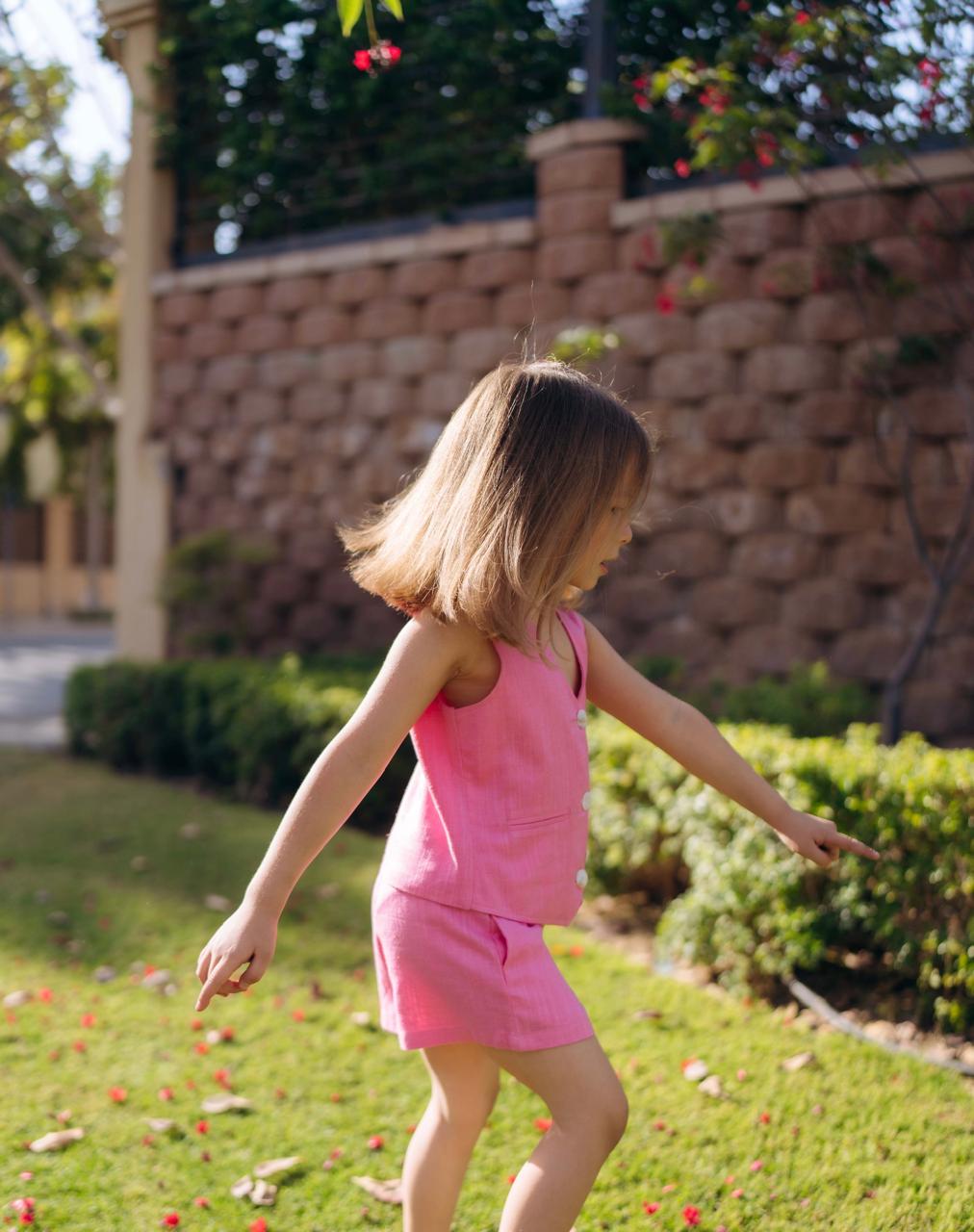 “The Waist-Coat Wonder”