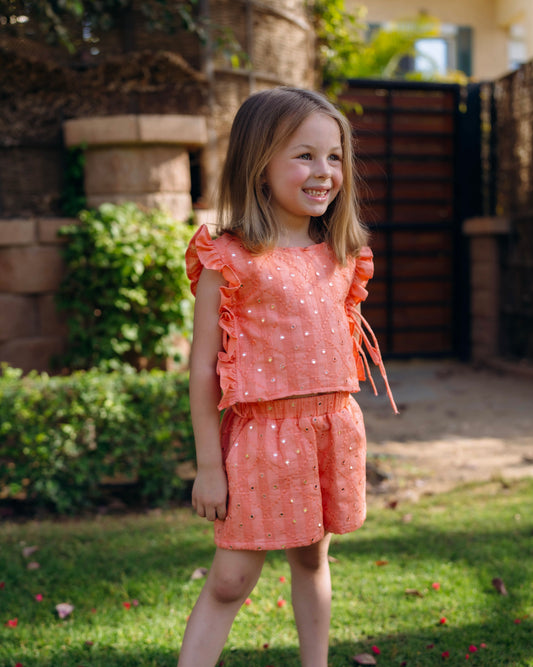 “The Peachy Mirror Blush”