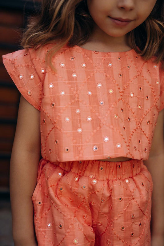 “The Peachy Mirror Blush” (Half Sleeve)