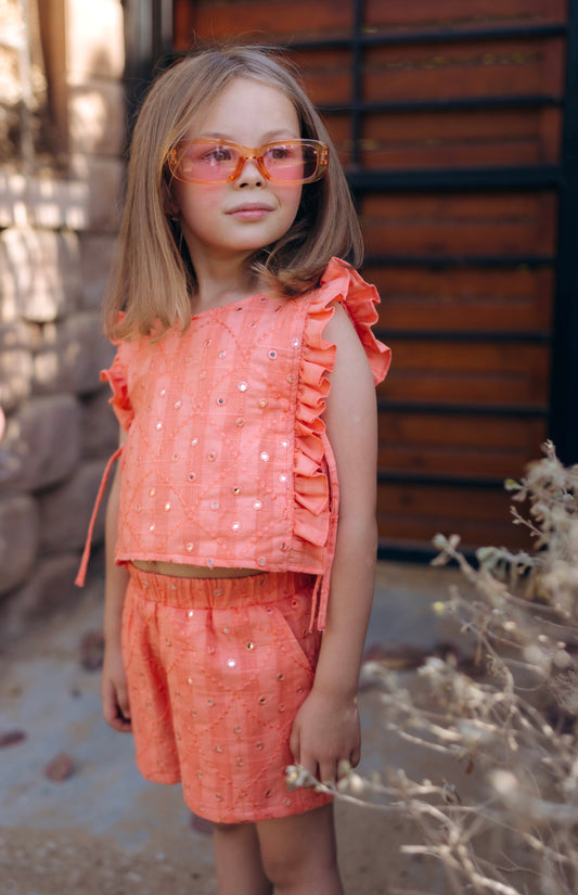 “The Peachy Mirror Blush”