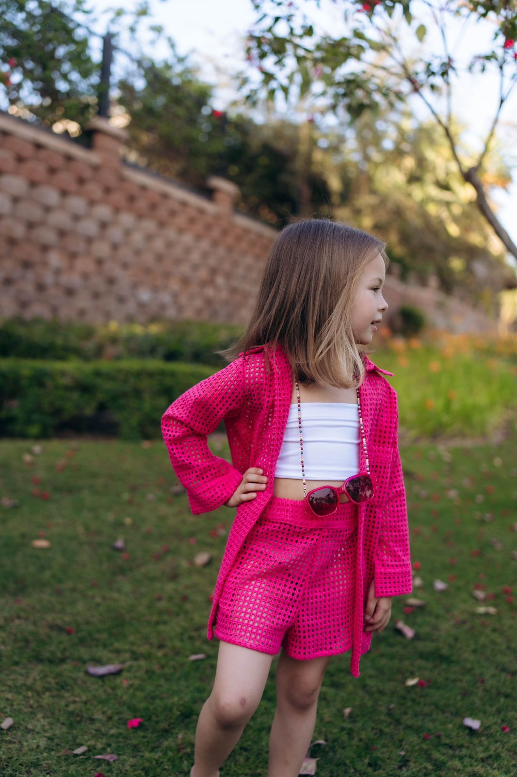 “The Pinkish Net Set”