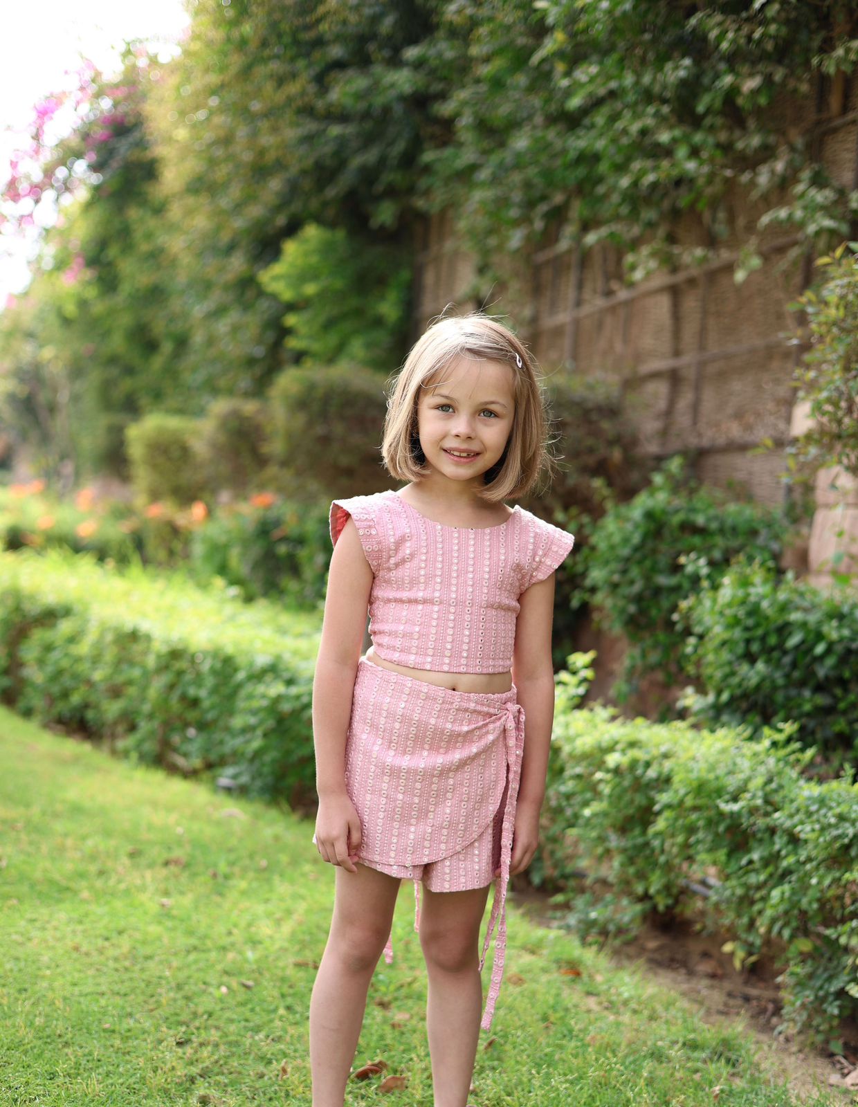 The Blush Mirror Embroidery Set