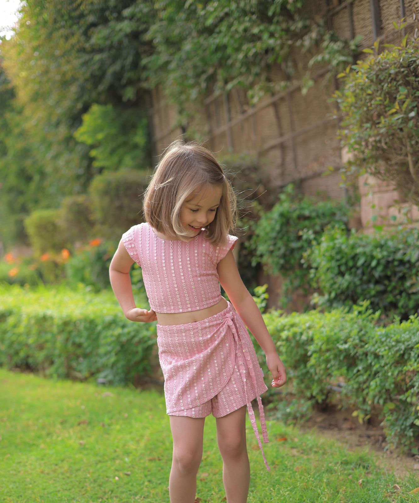 The Blush Mirror Embroidery Set